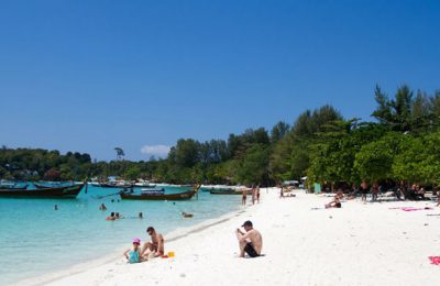 Biển Pattaya là khu vực nằm trong danh sách cấm hút thuốc