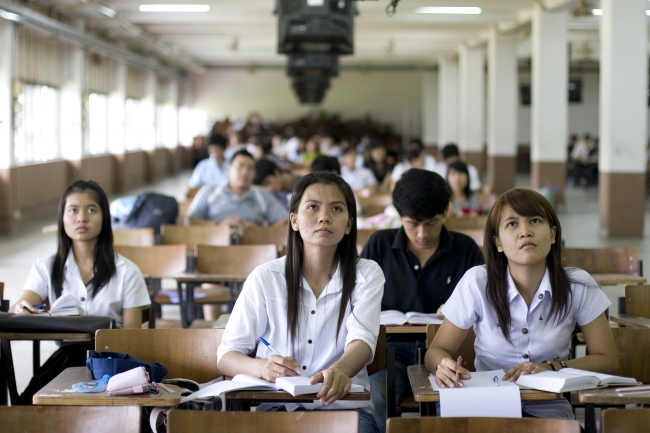 Sinh viên tại Thái Lan.