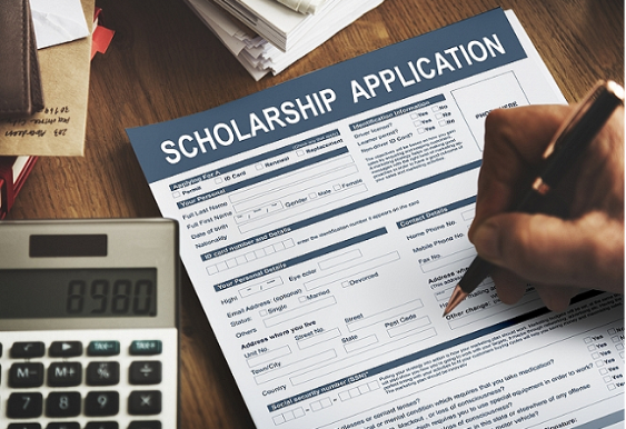 Scholarship application - Bí quyết đơn giản để săn học bổng du học Mỹ